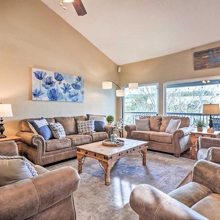 Lakefront Home With Point Venture Golf Access! מראה חיצוני תמונה